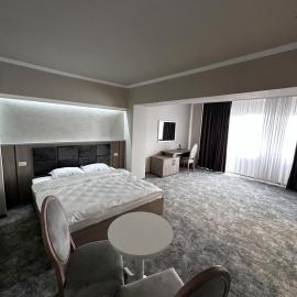 Romula Imperial, hotel di Caracal