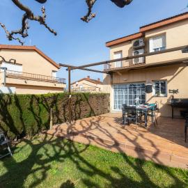 RNET - Port Estrella 31 - Roses Costa Brava, hotel a Roses