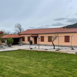 Viesnīca Hiša Pod Slavnikom pilsētā Podgorje