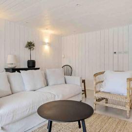 sea side cottage near beach