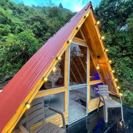 Paluf Ecoaldea, Cabañas Experienciales en Reserva Forestal, hotel v destinácii Tenjo