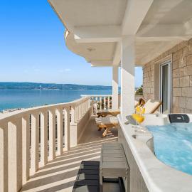 Apartmani Marko, hotel em Omiš