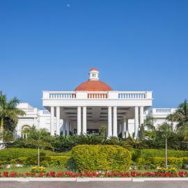 Taj Mahal Lucknow, hotel v destinácii Lucknow