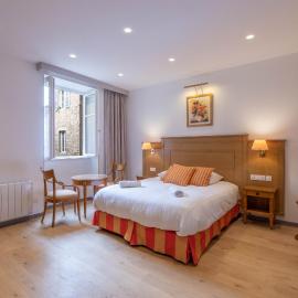 Les Joyaux Tournusiens, hotel in Tournus