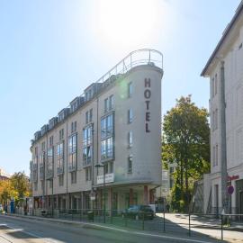 Hotel Leipzig City Nord by Campanile, хотел в Лайпциг