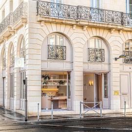 La Maison De Blanche