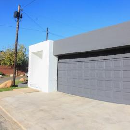 4447 Guesthouse, hotel in Pimville