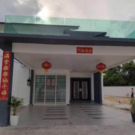 Emerald Villa Homestay Dungun, Hotel in Batu Lima
