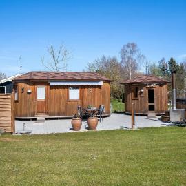 Cozy Home In Præstø With Kitchen، فندق في براستو