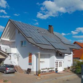 Gästehaus ALBA - garantiert Tickets für Rulantica und Europa Park über uns, hotel in Rust