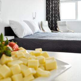 Cozy Seaside Studio Apartment C - Faraway