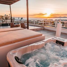 Suites with magical view & jacuzzi