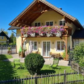Ferienhaus Pepi, hotel em Strobl