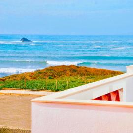 Surfness Lodge, hotel en Baleal