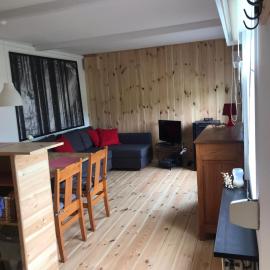 Le chalet bungalow zéro check in - out, hotel i Ortho