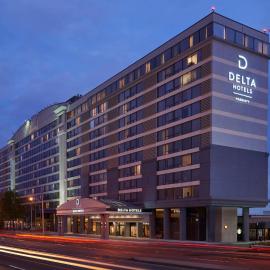 Delta Hotels by Marriott Toronto Airport & Conference Centre: Toronto'da bir otel