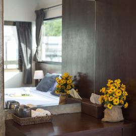 Green Leaf Hostel, hotel u gradu Puket
