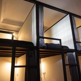 Sunshot Hostel, hotel din Legian