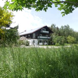 Ferienhaus Damberg、ユーバーゼーのホテル