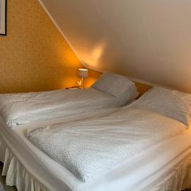 KAB Guesthouse, hotel sa Bogen