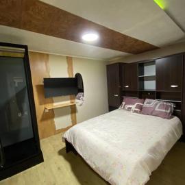 Studio St Florentin 3, hotel in Saint-Florentin