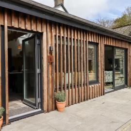 1 Caddaford Barns โรงแรมในบัคฟาสต์ลีย์