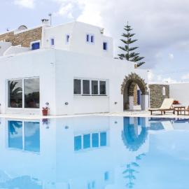 낙소스 코라에 위치한 호텔 Naxos Holidays