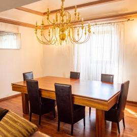 Kaštieľ Pravenec, hotell i Pravenec