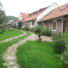 LindenTree-Harmony Apartman
