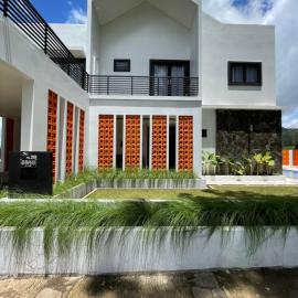 Villa Qfa Syariah, hotel en Lembang