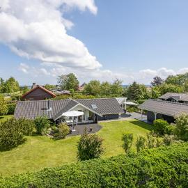 Three-Bedroom Holiday Home In Odder, hotel Odderben