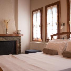 Φιλυρέα Apartments - Room 3, hotel u gradu Zagora