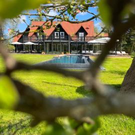 NaturApartments - Hideaway & Spa, hotel en Burg