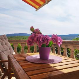Lavanda apartment, hotelli kohteessa Krk