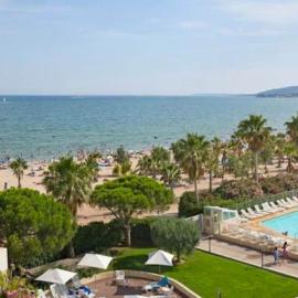 CAP HERMES PORT FREJUS VUE MER ET PORT PIEDS DANS L'EAU piscine pkg