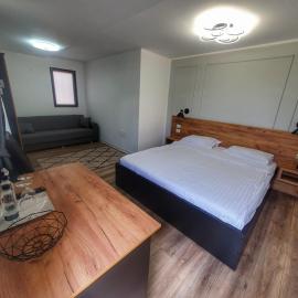 Vily Luxury Rooms, hotel v destinácii Focşani