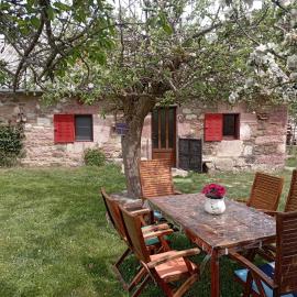 "Descanso en Babia " VUT-LE-483, hotel in Torrebarrio