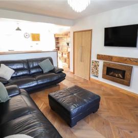 Seaside Cottage for Contractors & Holidays
