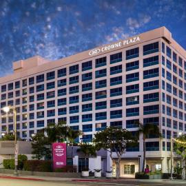 Crowne Plaza Hotel Los Angeles Harbor by IHG、サンペドロのホテル