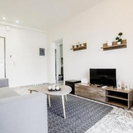 KNL luxury apartment by homebrain