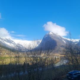 Fjærland Våteviksvegen 17, hotell i Bøyum
