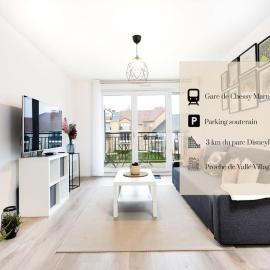 Bright flat near Disneyland with private parking