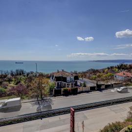 Ellinis Hotel - Sea View and Free Parking, hotel en Varna