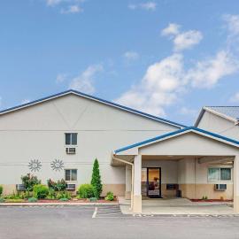 Super 8 by Wyndham Indianapolis Emerson, hotel in Indianapolis