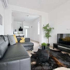 Family Apartments by Hi5 - Zamardi – hotel w Zamárdi