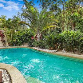 Heated Pool, Beach Side Entetainer, Sleeps 18, hotel di Umina