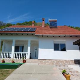 Casa de Vacanta pe malul Dunarii, hotell i Divici