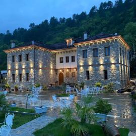 Hotel Kaso Ervehe, hotel i Përmet