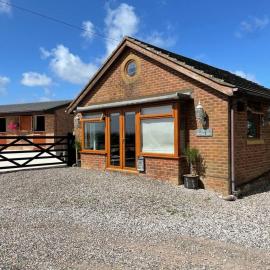 The Bungalow, hotel in Preston