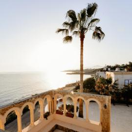 Luxuriant Houses Kyrenia, hotel in Kyrenia